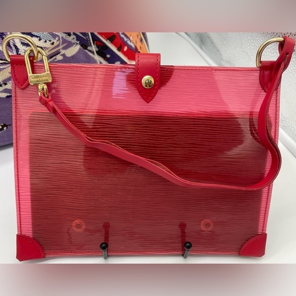 Louis Vuitton Red Translucent Epi Plage Pochette - Picture 2 of 9